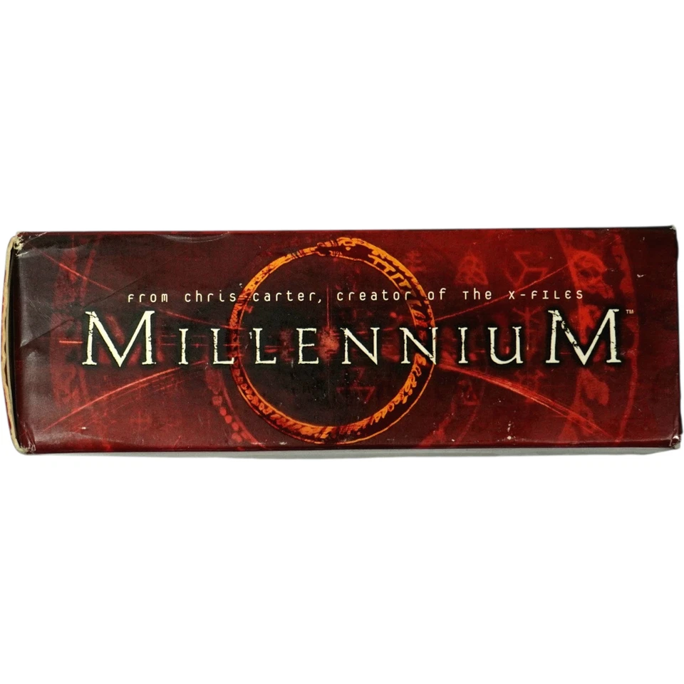 Millennium Season 2 DVD 2005 6-Disc Set Bilingual Version Lance Henricksen Foto 4 de 4
