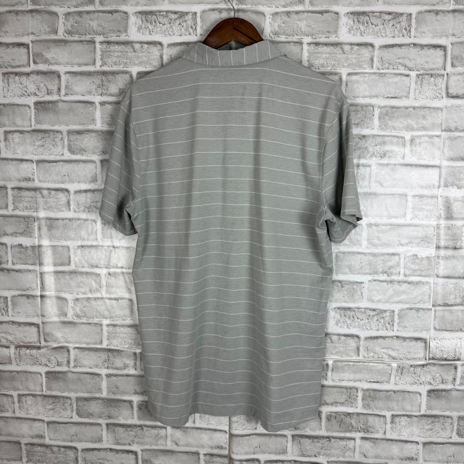 Lululemon Evolution Light Gray Striped Casual Ath… - image 3