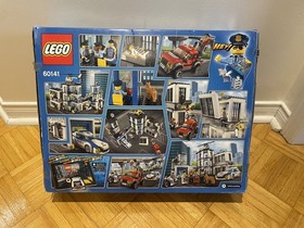 Lego city police station 60141-  Open Damaged Box Sealed Bags.