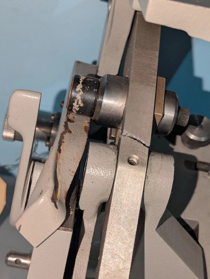 *Parts* Vinten mdl MK2 3076 HEAVY DUTY  Pan Tilt Tripod Head Osprey Pedestal  - Image 3 of 4