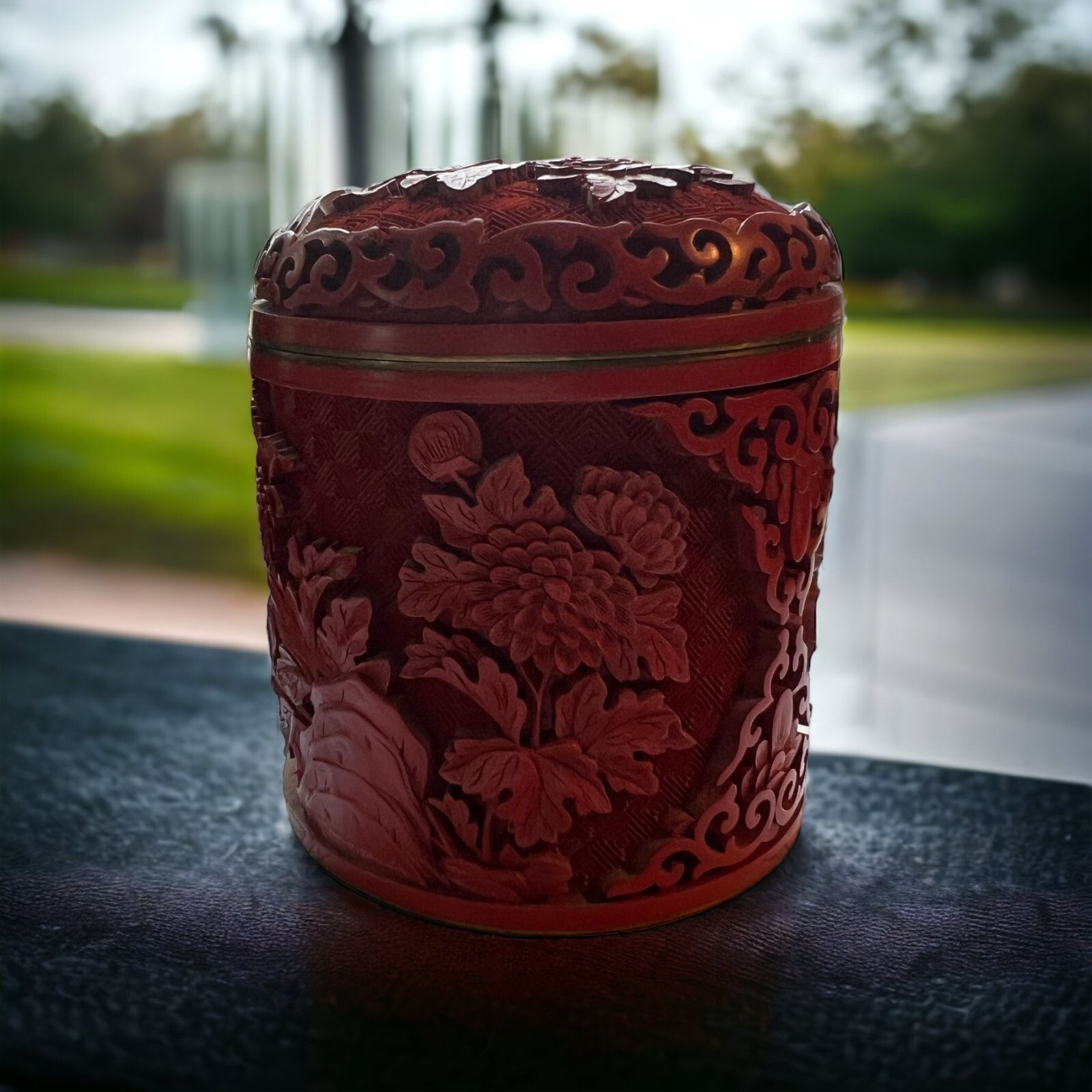 Picture 1 of 8