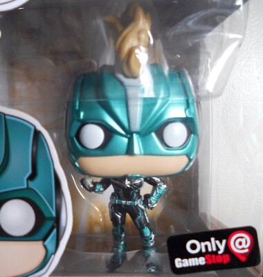 Funko Pop! Marvel #434 Vers (Captain Marvel) Gamestop