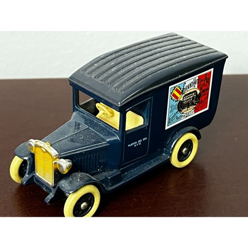 Vintage LLEDO - DAYS GONE - 1934 CHEVROLET Grand Hotel Paix Madrid Van - Picture 8 of 10