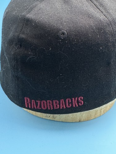 Arkansas Razorback Hogs Hat Cap Zephyr Z FIT Size M/L - Picture 3 of 7