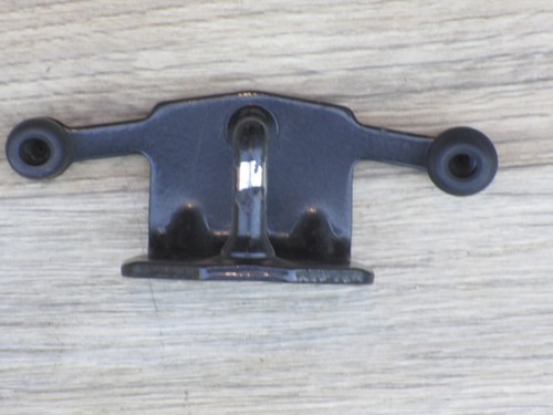 94-95 MUSTANG GT DOOR LATCH STRIKER FACTORY STOCK OEM 95GT - Picture 11 of 14