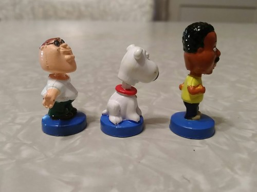Family Guy mini bobbleheads. Peter, Brian and Cleveland. 2005 Fox. - Picture 4 of 5