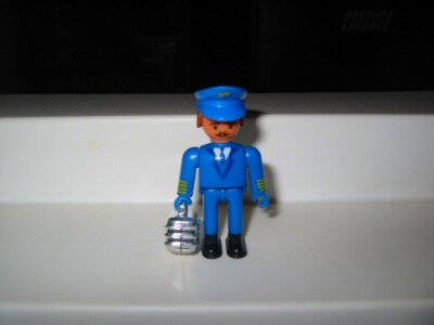 Ü Ei Steckfigur :  Ferraeroport Crew - Pilot + BPZ -