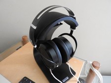 Hifiman HE6SE V1 Full-Size Over Ear Planar Magnetic Audiophile Headphones