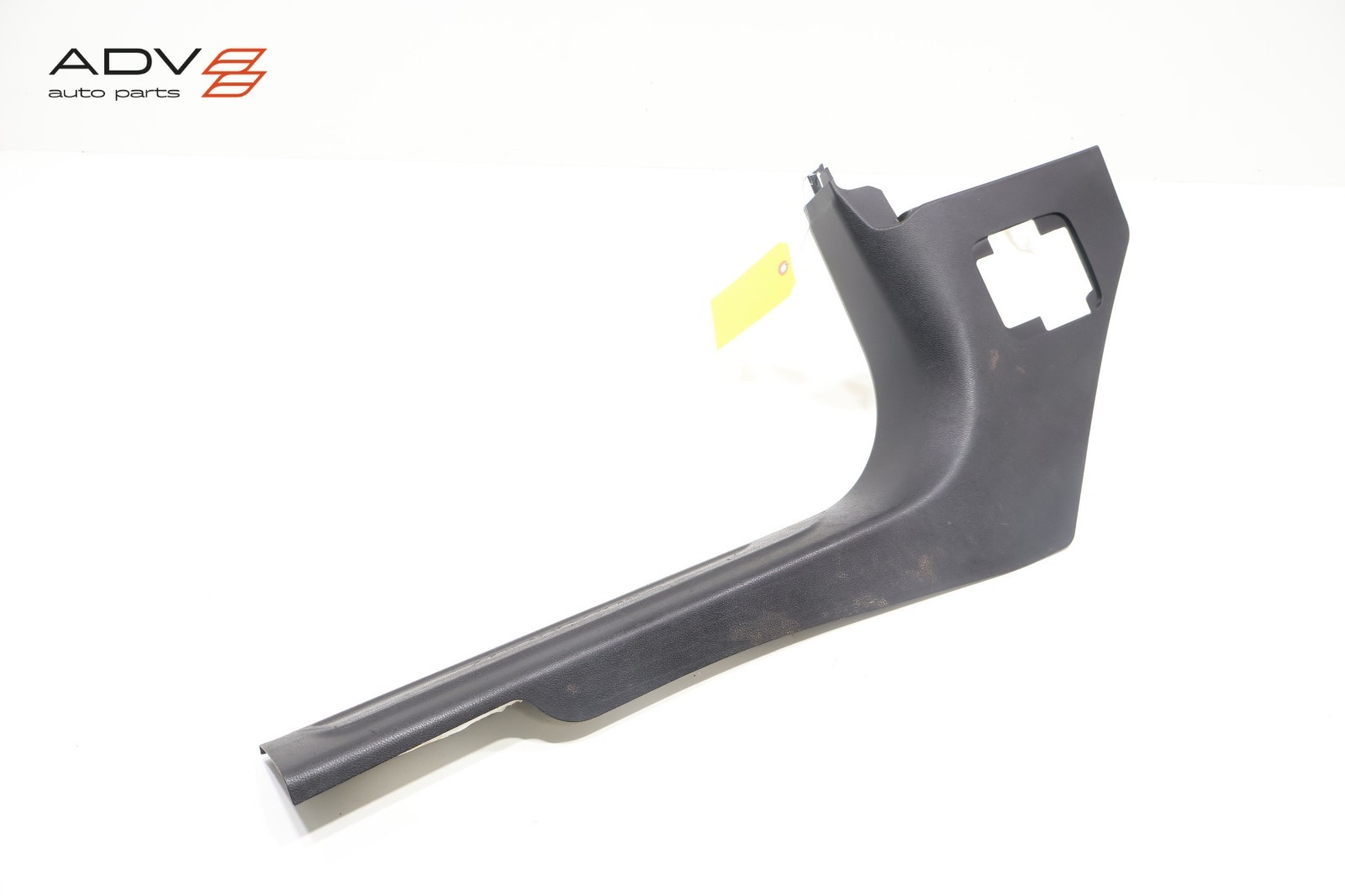 Maserati Levante 2017-2020 Front Left Sill trim panel P/N 14929
