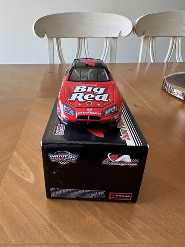 2007 Juan Pablo Montoya Big Red 1/24 NASCAR Diecast - Picture 2 of 5