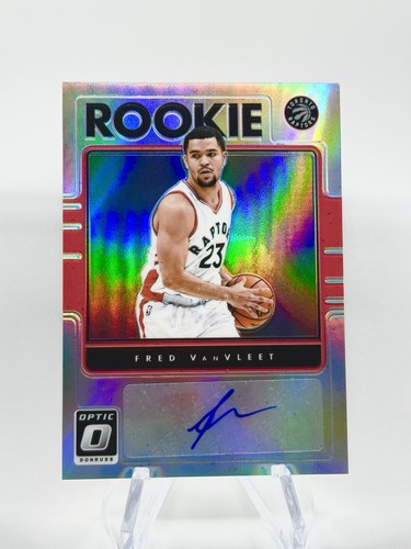 Fred Vanvleet [Holo] #50 card from 2016 Panini Donruss Optic Rookie Signatures