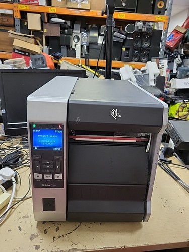 Imprimante d'étiquettes industrielle Zebra ZT620 - Pas entièrement testée (réf 3)