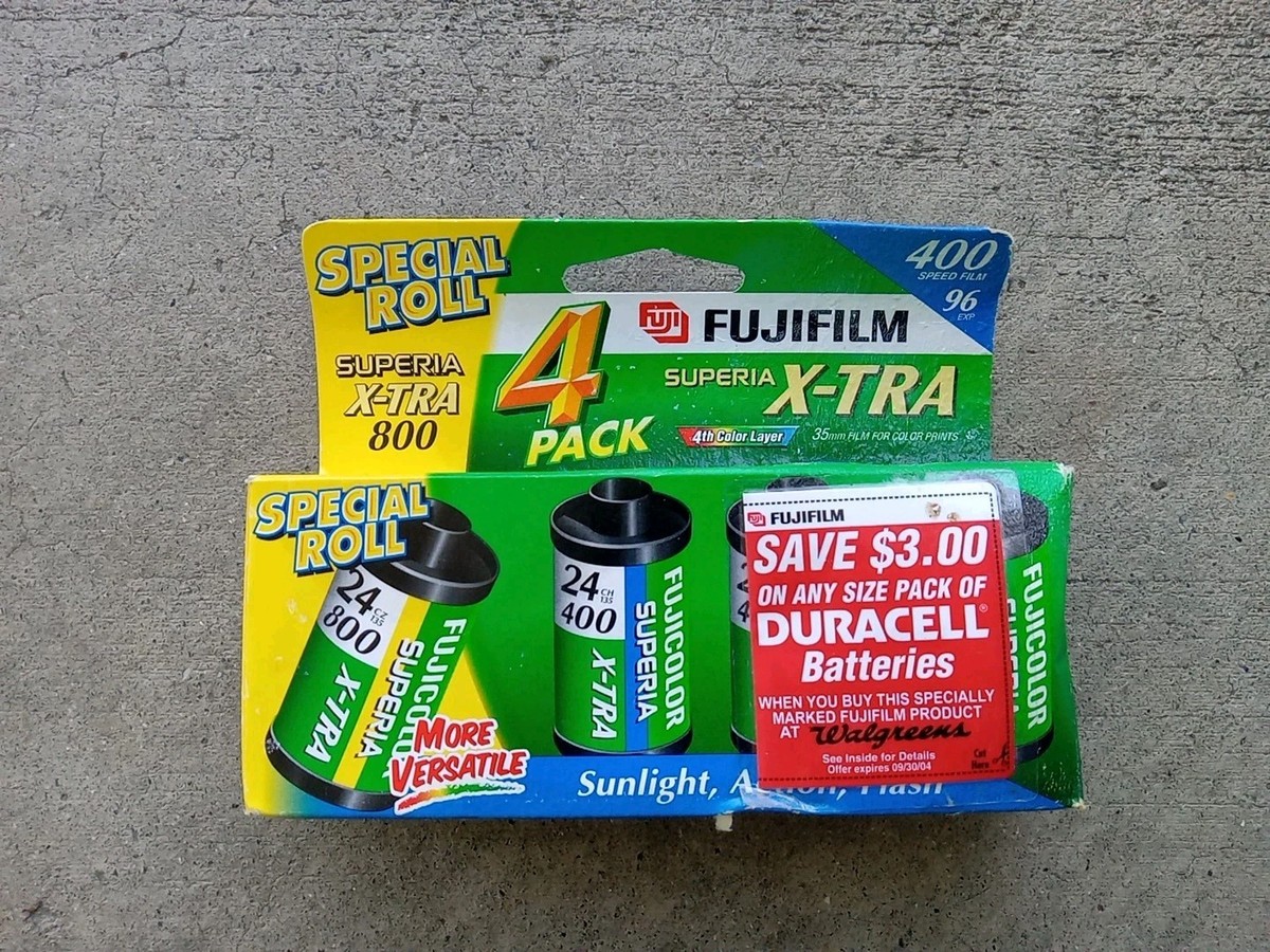 Fujifilm 1014258 Superia X-TRA 400 35mm Film -4 Pack (XTRA400) for