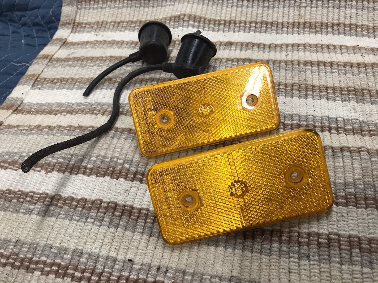 Picture 1 of 4