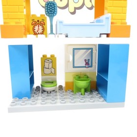 Lego Duplo Town Family House 2017 Complete Set 10835