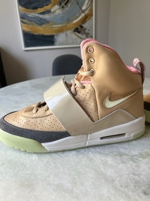 Size 11 - Nike Air Yeezy Net - 366164-111