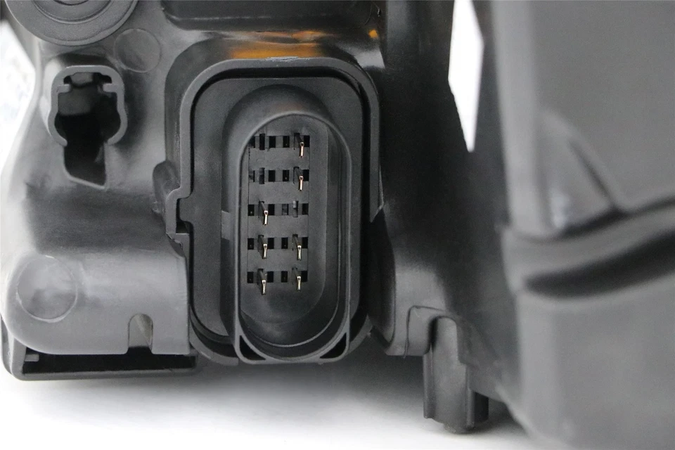 Faro derecho Ford Focus MK2 08-10 lado del conductor O/S OEM Hella Foto 3 de 4