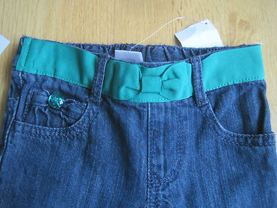 Jeans Zara de la taille 11 ans de denim avec une étiquette