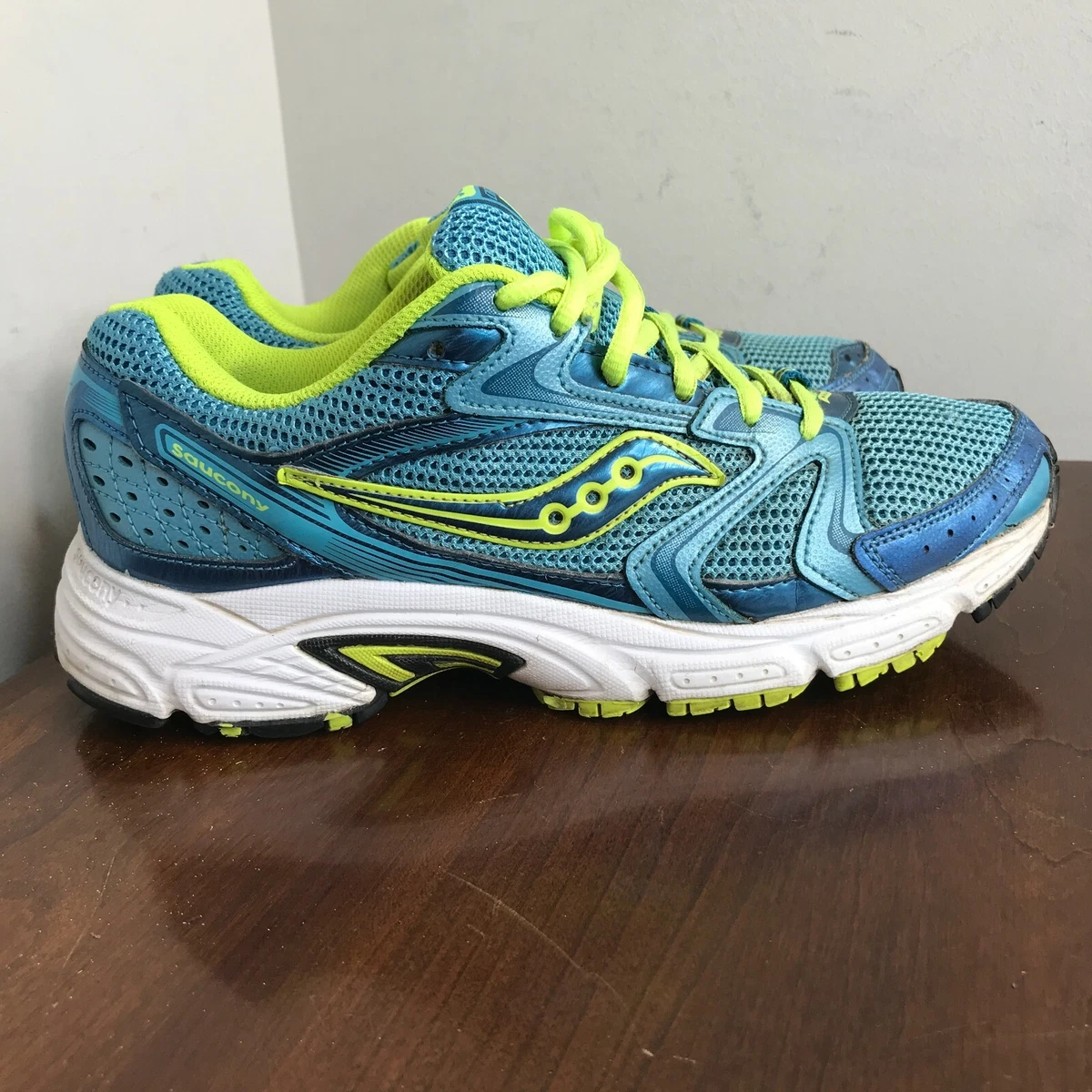 Is Saucony Oasis a Good Running Shoe?