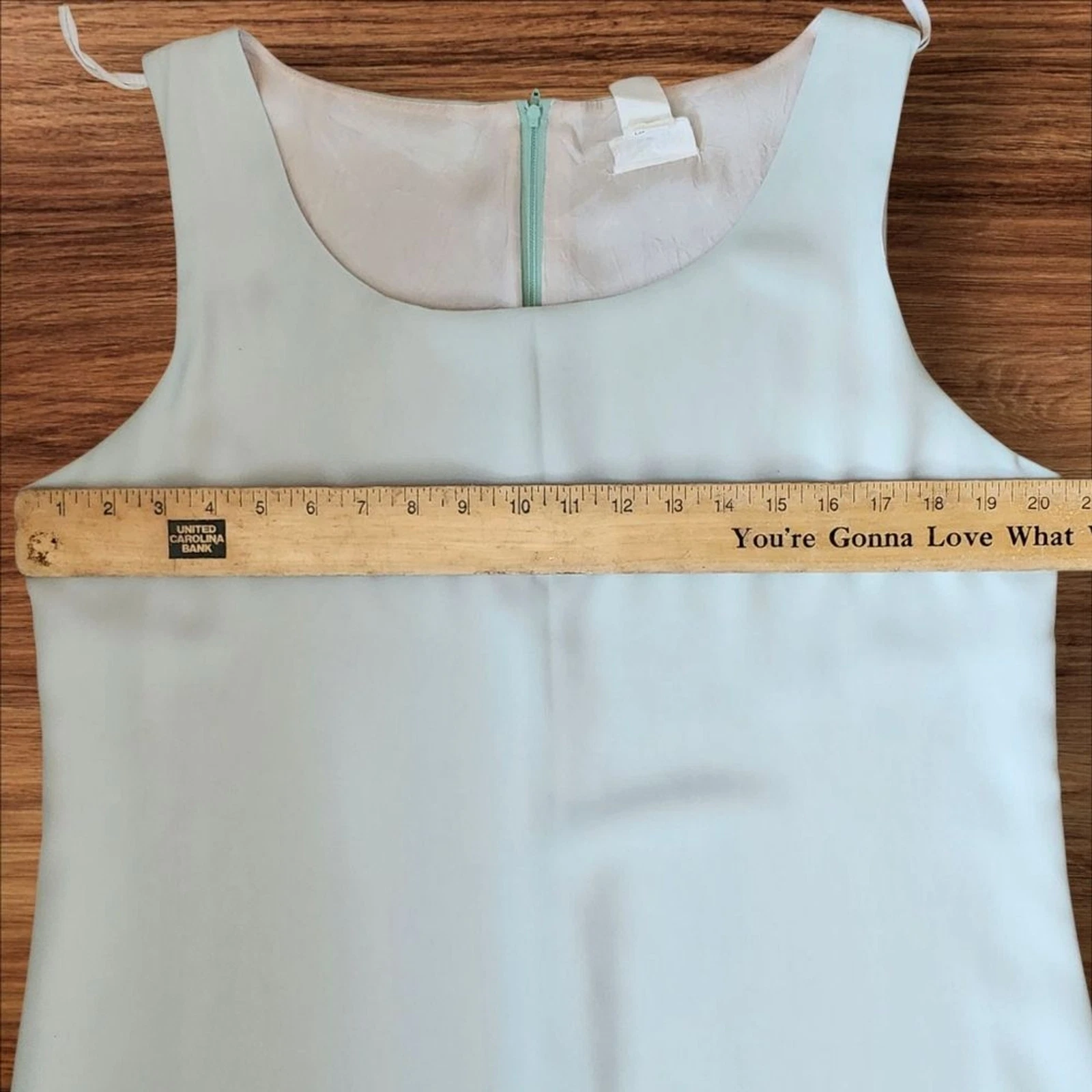 Abito midi Celine Light come nuovo vintage senza maniche con scollo a scoop. Tg. 14