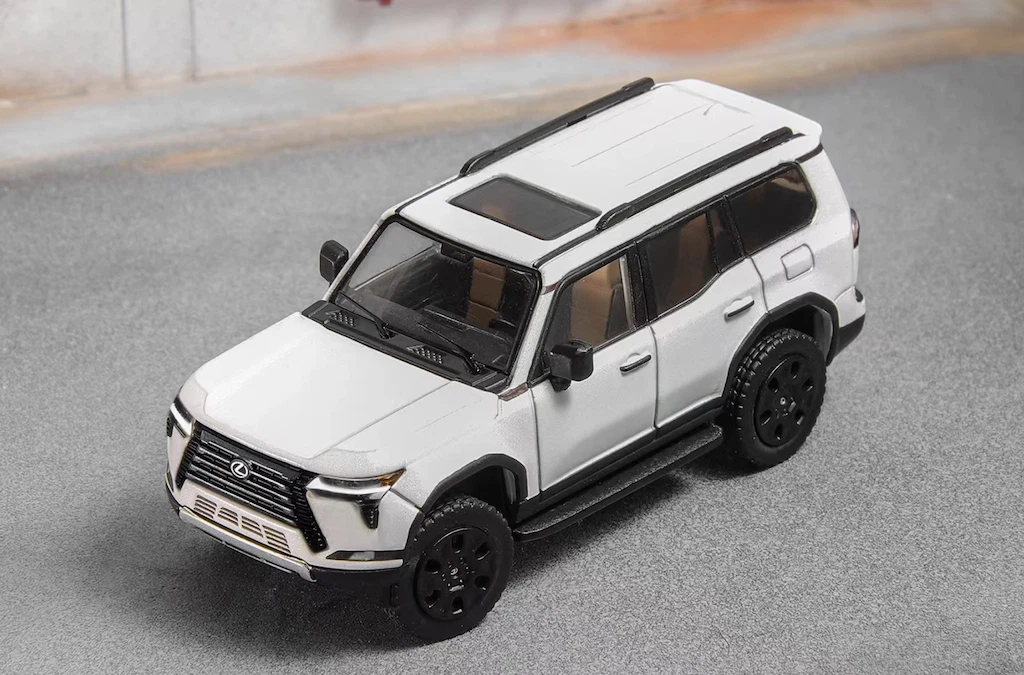 GCD 1:64 White Lexus GX550 J250 ORV SUV Sports Model Diecast