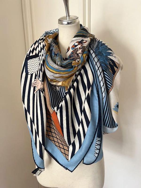 CHARLOTTE SIMONE PUFFALUMP Fausse Fourrure Pompom Étole Col Écharpe Détail BNWT EUR 125,35