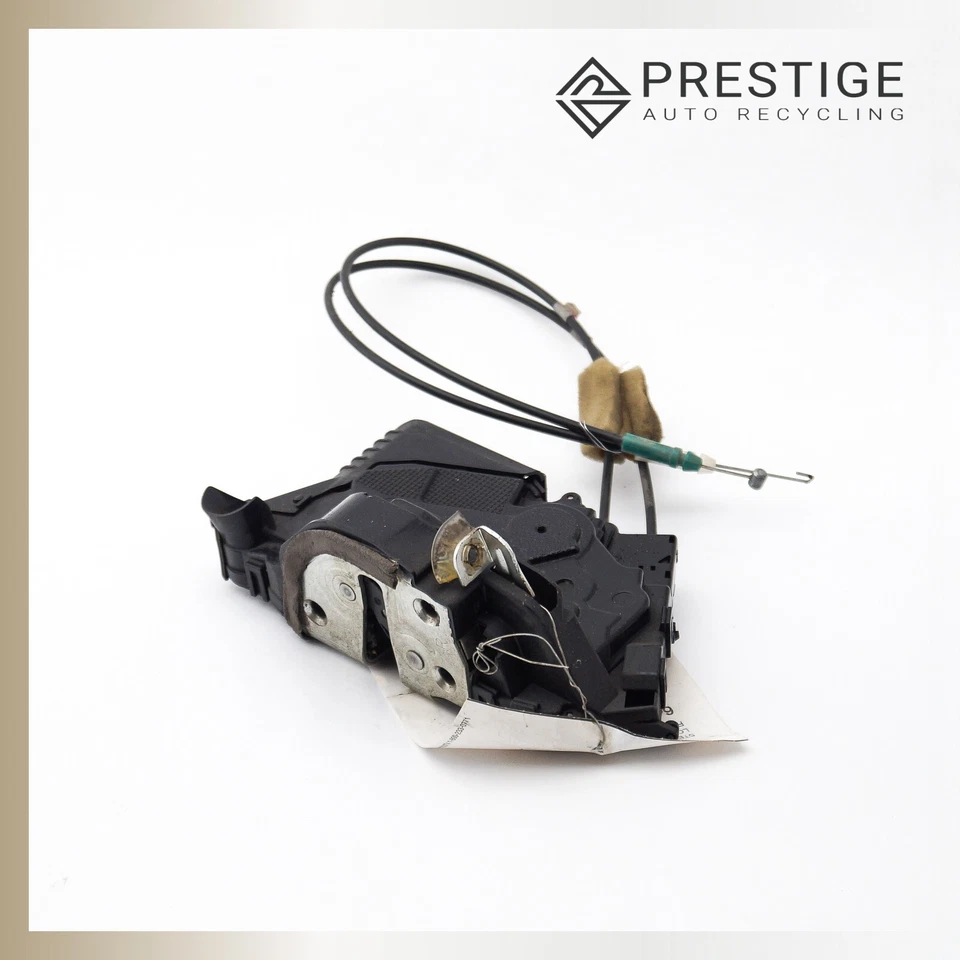 Actuador de cierre de puerta delantero derecho Toyota Tacoma 2005-2016 69030-04030 OEM Foto 2 de 4