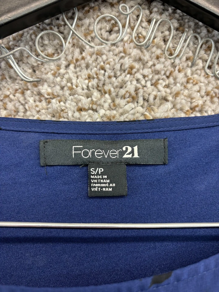 Vestido Forever 21 Ajuste y Acampanado Azul Floral Manga Acampanada Junior Talla S Foto 2 de 4