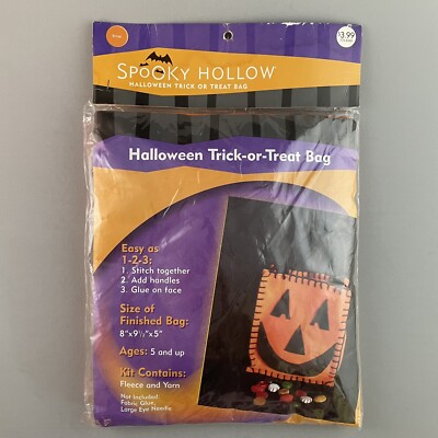 Halloween Trick or Treat Bag Sewing Kit Spooky Hollow Fleece Jack-o'-Lantern NOS