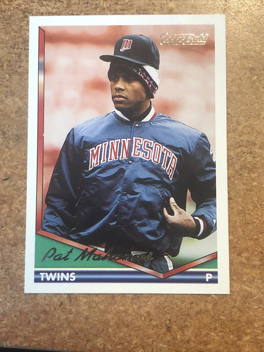 Patrick mahomes baseball deals