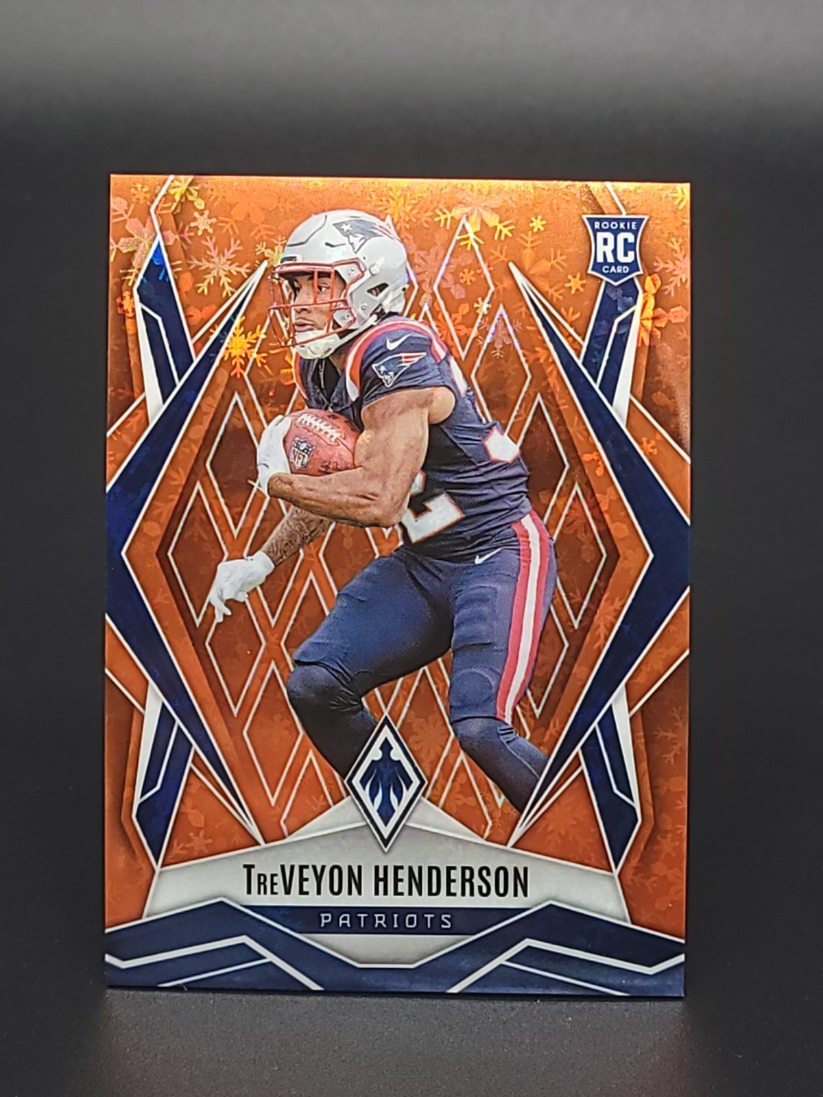 2025 Panini Phoenix TreVeyon Henderson #187 Orange Winter 92 /99 (RC) SNOWFLAKES