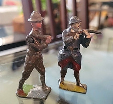 Britains WW1 Soldiers Rifles Vintage Toy lead Metal Lot of 2