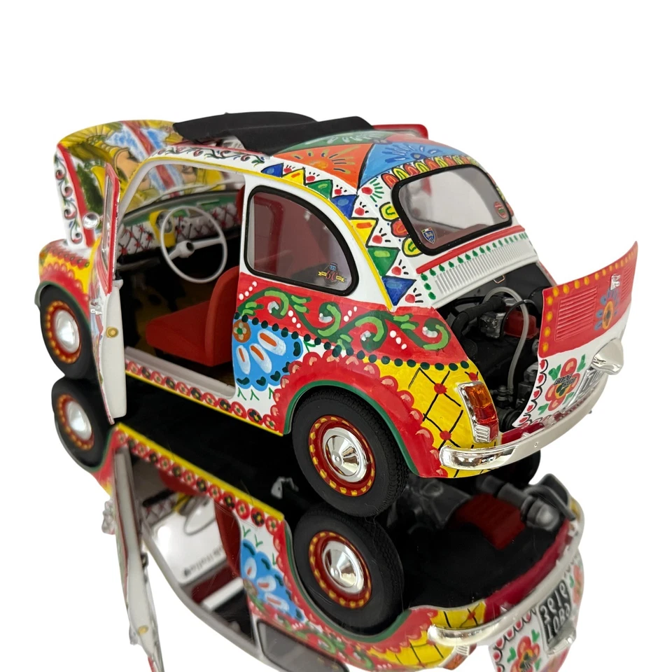 Fiat 500 F 1:12 dipinta a mano + Teca in Legno con Luci a LED modello Unico - Immagine 2 di 4