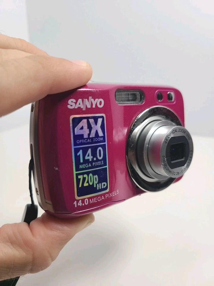 Sanyo VPC-S1414 P Pink 14.0MP 4X Zoom 720P HD Digital Camera Read Description - Image 4 of 4