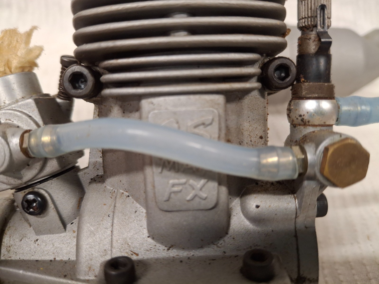 O.S. MAX 61 FX RC Airplane Nitro Motor / Engine w/ Muffler O.S. E-4010 Untested!