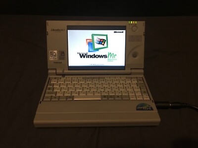 Libretto M3 for DoCoMo （TOSHIBA） RARE] TOSHIBA Libretto for DoCoMo Model2 pentium(r) HDD