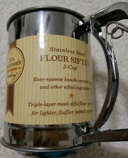 Mrs. Anderson's Baking-Flour Sifter 3 Cup Easy Squeeze.Stainless steel. Item 702