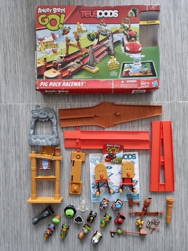 Angry Birds Go Telepods Pig Rock Raceway 9 Karts 3 Figures Pod 2013 Hasbro