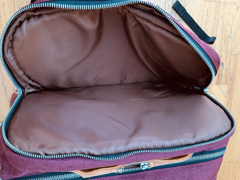 Mochila inteligente Nordace Siena puerto de carga USB para computadora portátil, rojo/borgoña Foto 3 de 4