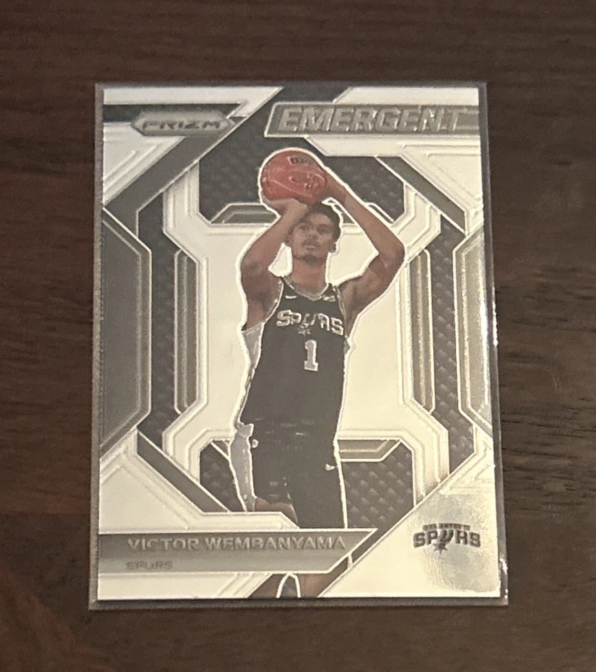 2023-24 Panini Prizm - Emergent Victor Wembanyama #12 (RC) San Antonio Spurs NBA