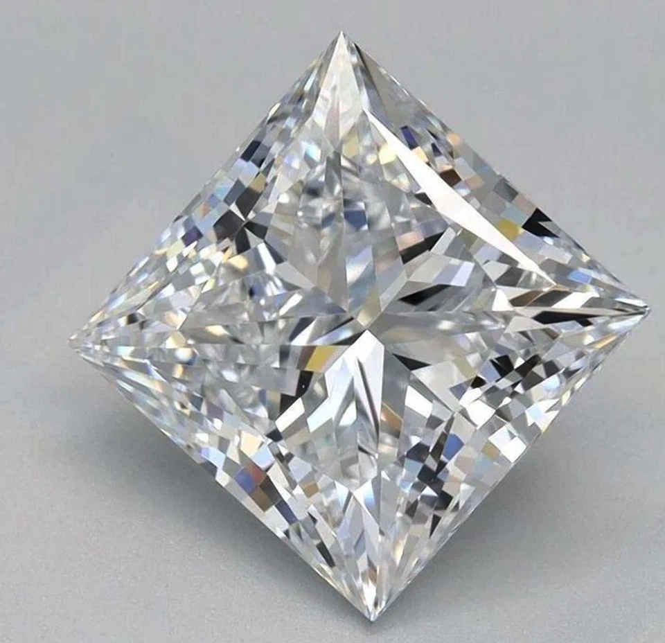 4.4 Carat Princess Cut Lab Grown Diamond D Color VVS1 Clarity Certified CVD 5NSC - Image 3 of 4