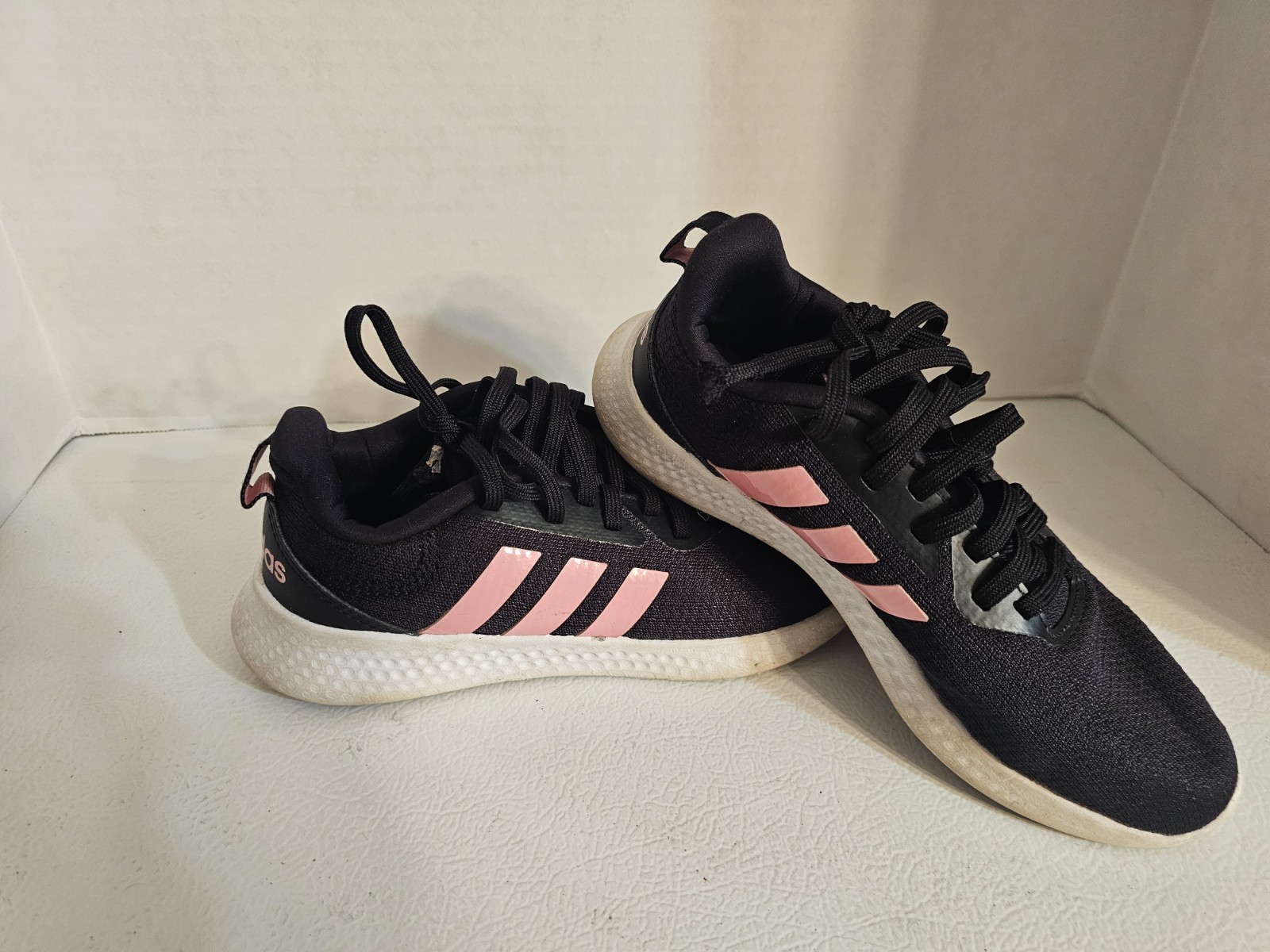 Adidas Black With Pink Stripes Girls Size 3 Tennis Shoes