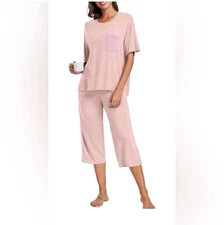 HiMONE Pajamas Set for Women, Cooling Lounge Set Soft Capri Pajama New With Tags