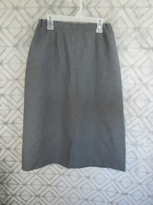 Executive Apparel Skirt Size 12 Gray Straight Back Button Zipper Part Elastic