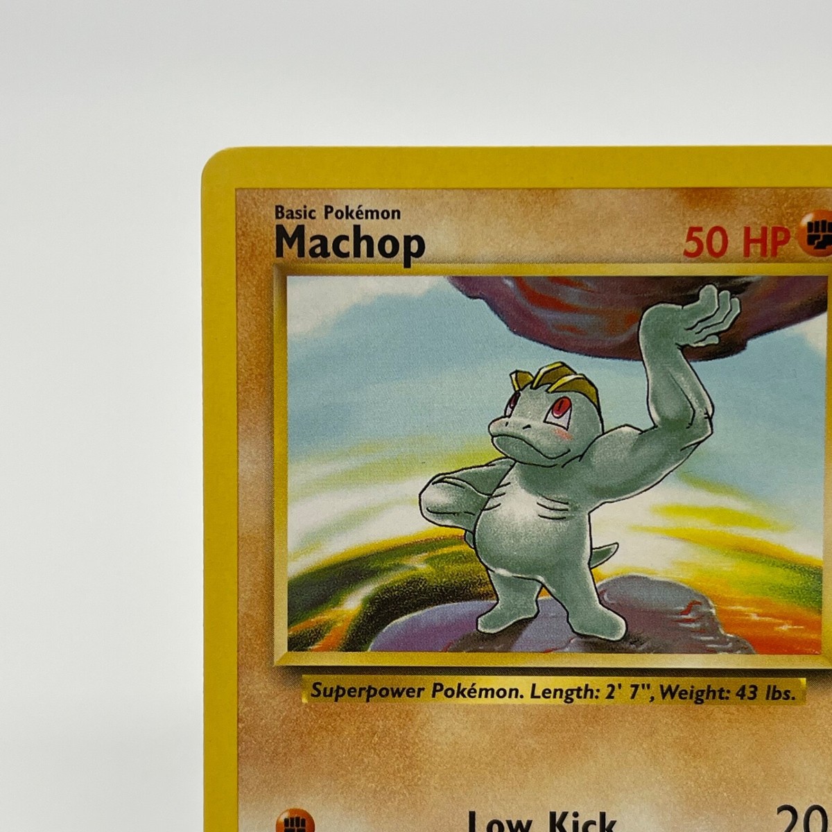 Machop 52/102 - Common 1999 English Base Set Pokemon Card
