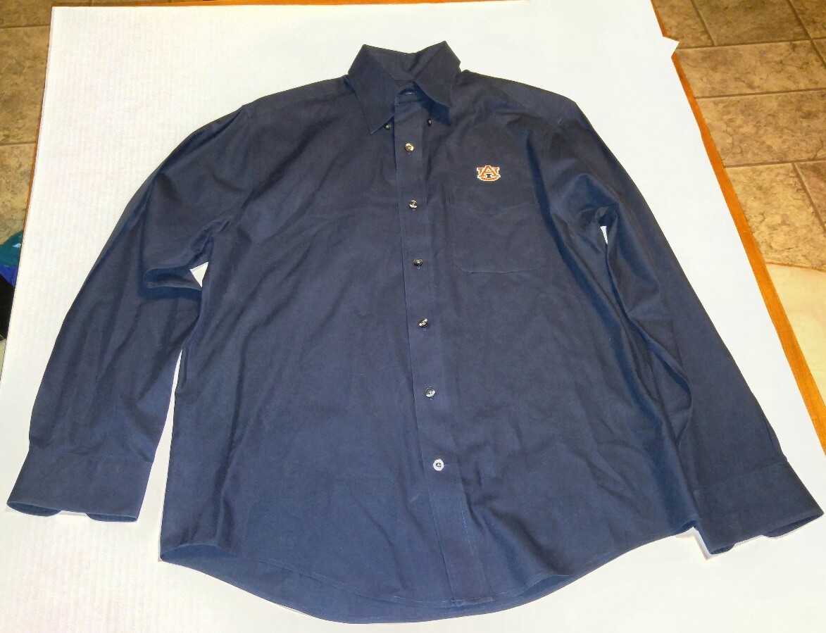 Auburn University Mens Long Sleeve Dress Shirt Size M Cutter & Buck navy Blue Auburn University Mens Long Sleeve Dress Shirt Size M Cutter & Buck navy Blue