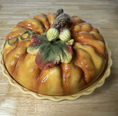 Dessert Thanksgiving Pie Dish Pomegranate Cardamom Apple Pie