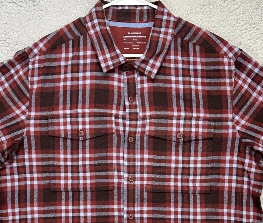 Rei Coop Shirt Adult XL Maroon Brown Plaid Flannel Button Up Flap Pockets Mens