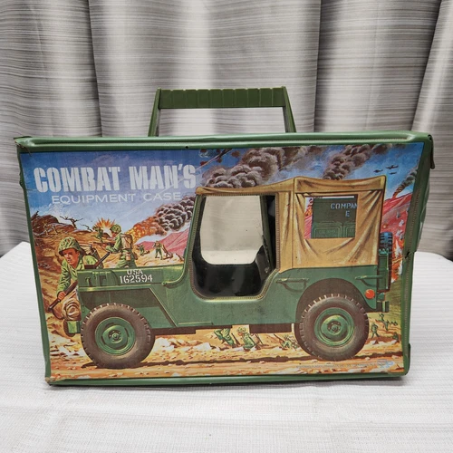 Vintage G.I Joe Combat Man's Equipment Case Case Standard Plastic Products