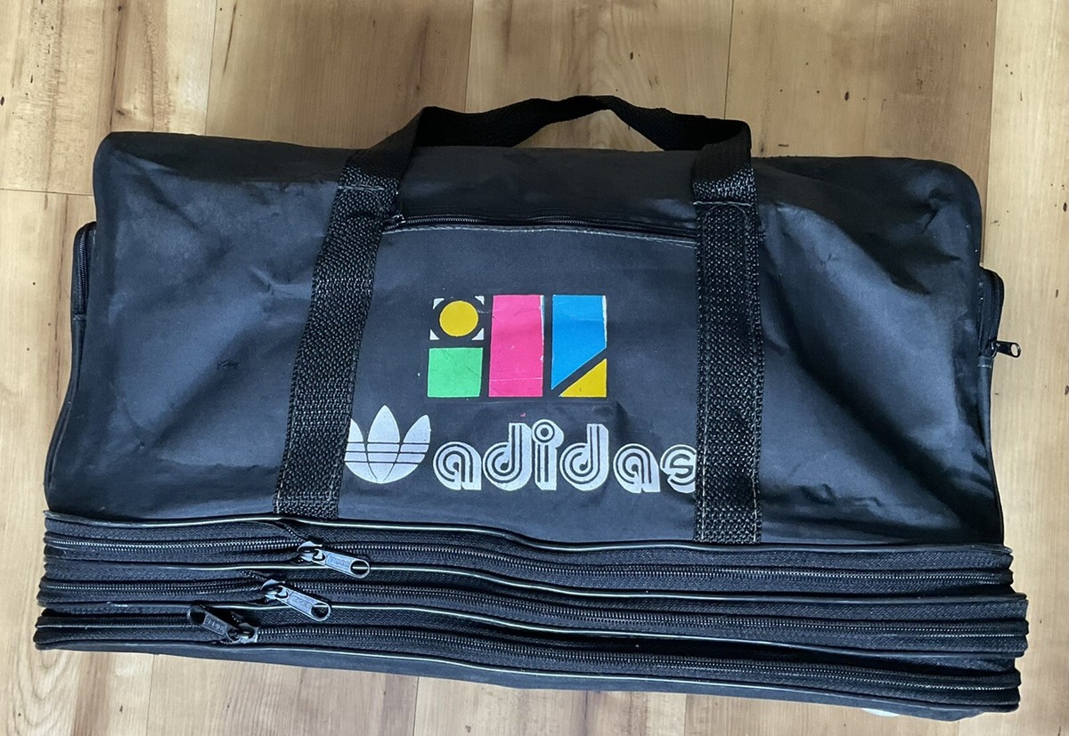 Vintage Adidas Expandable Sports Holdall Bag Black Handles 